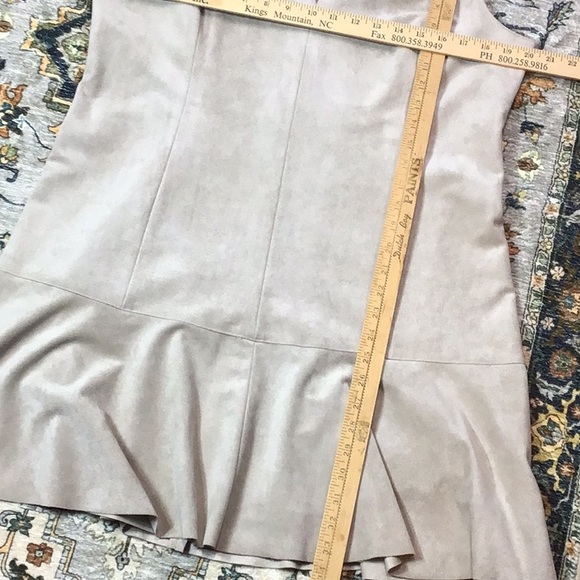 BCBGMaxAzria ‘Adelene’ Faux Suede V Neck Back Zip Sleeveless Ruffle Hem Lined - Picture 7 of 9